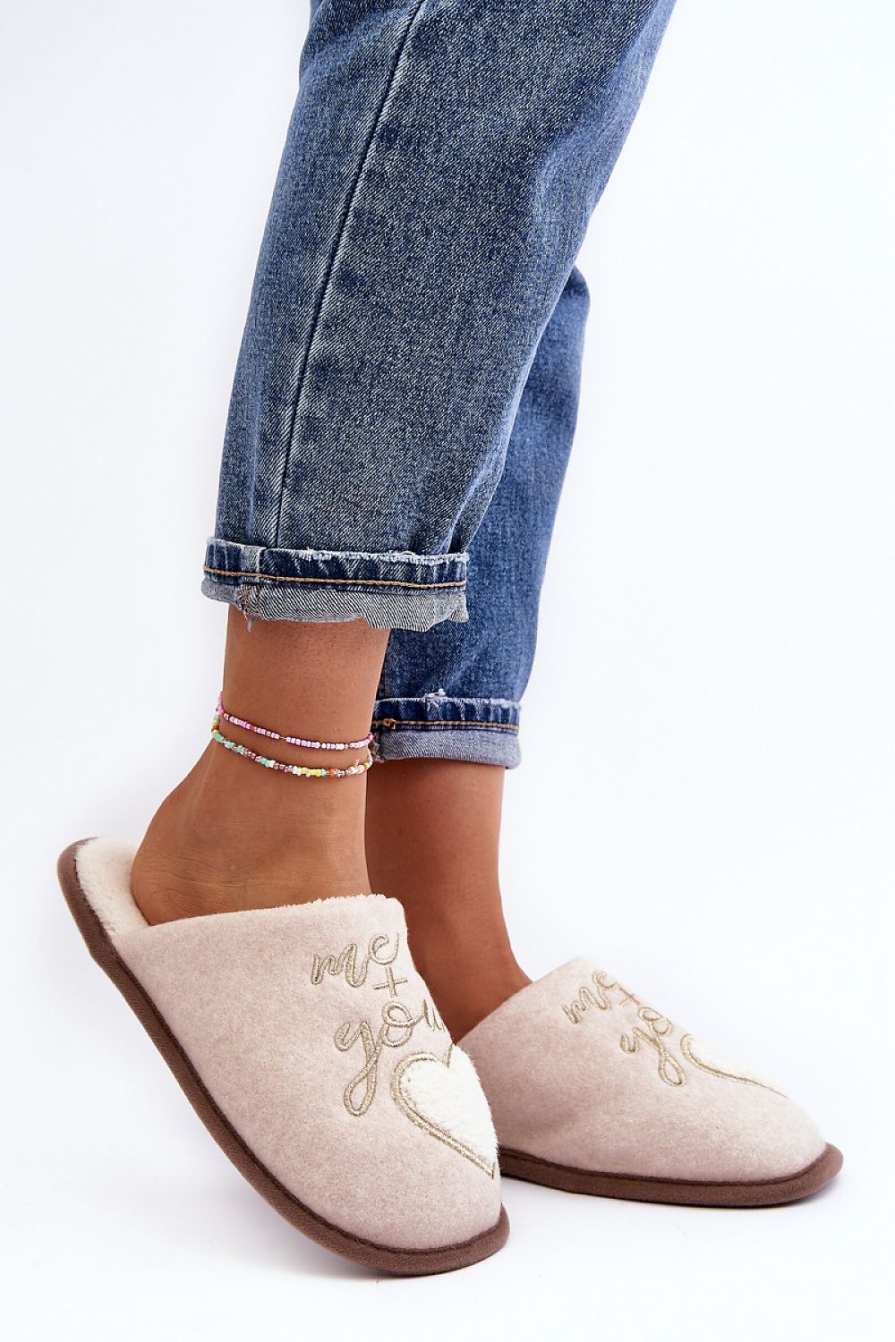 Slippers model 189102